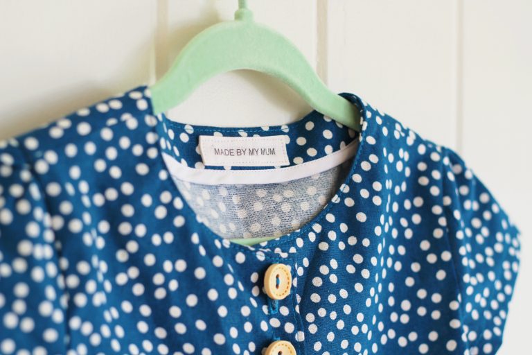 How To Make Your Own Fabric Sewing Labels Below The Kōwhai